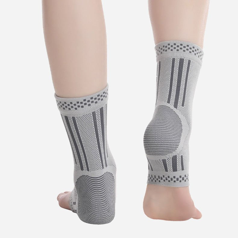 Graphene Ankle Brace, Warm Ankle Support Ankle Compression Sleeve   Foot &amp; Ankle Brace Socks For Sprained Ankle Compression Sleeve - Ankle Support For Women &amp; Men - Tendonitis &amp; Arthritis Ankle Brace image 4