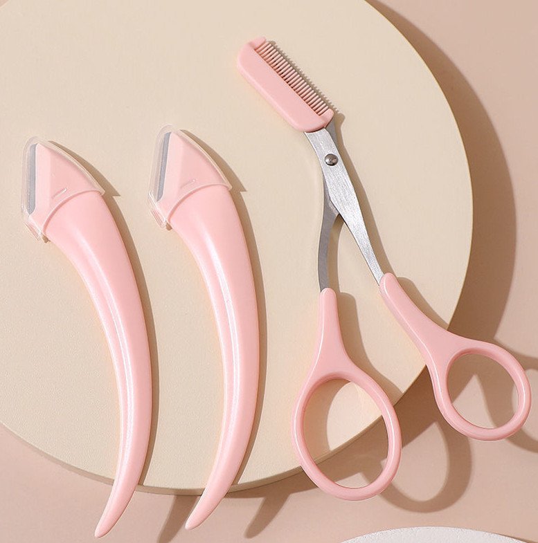 Eyebrow Trimming Knife With Comb Curved Moon Small Beauty Supplies Gadgets - Pink, 2Eyebrow knife 1cutting comb image